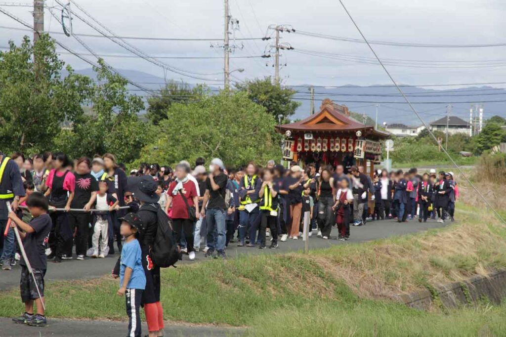 ヤマトタケルの先導を務めるとされる秋季大祭の屋台